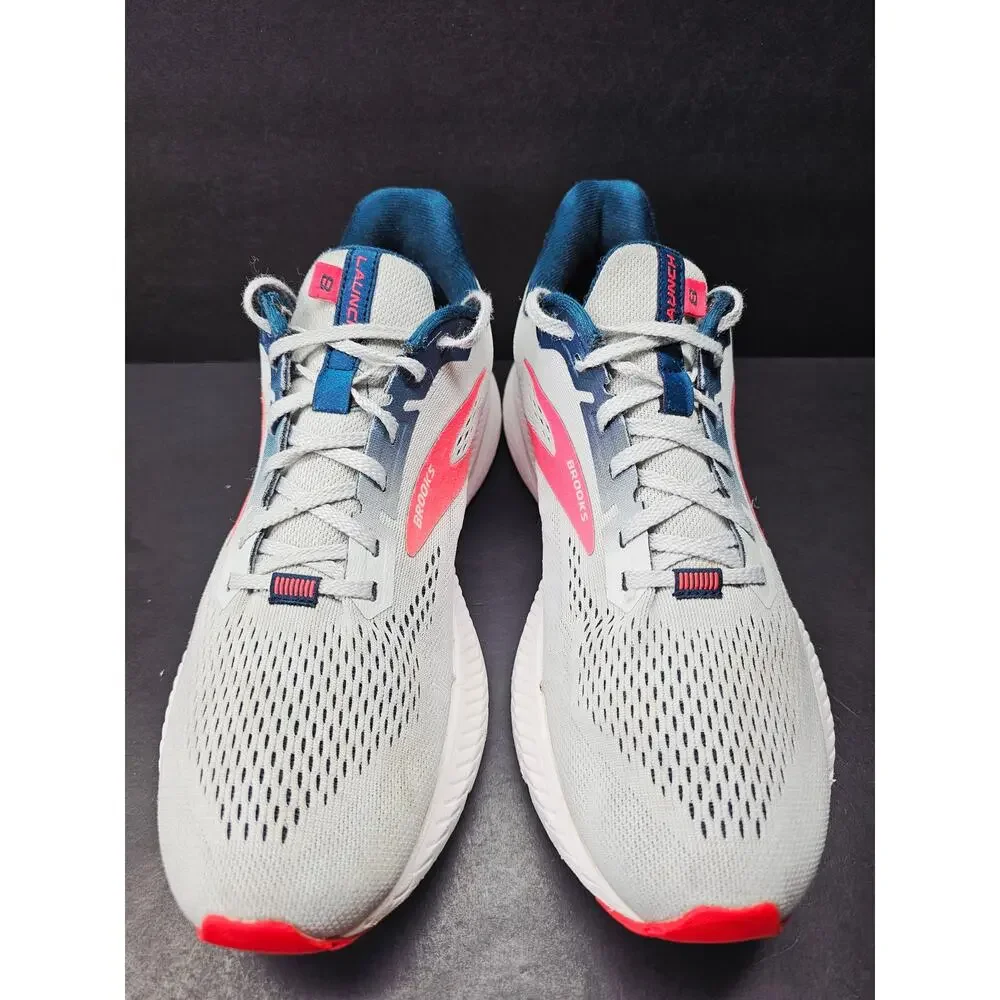 Brooks Women 10 Comfy footwear - Picture 3 of 8